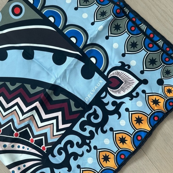 Delvaux Multicolor Patterned Scarf 100% silk twill - Picture 3 of 5